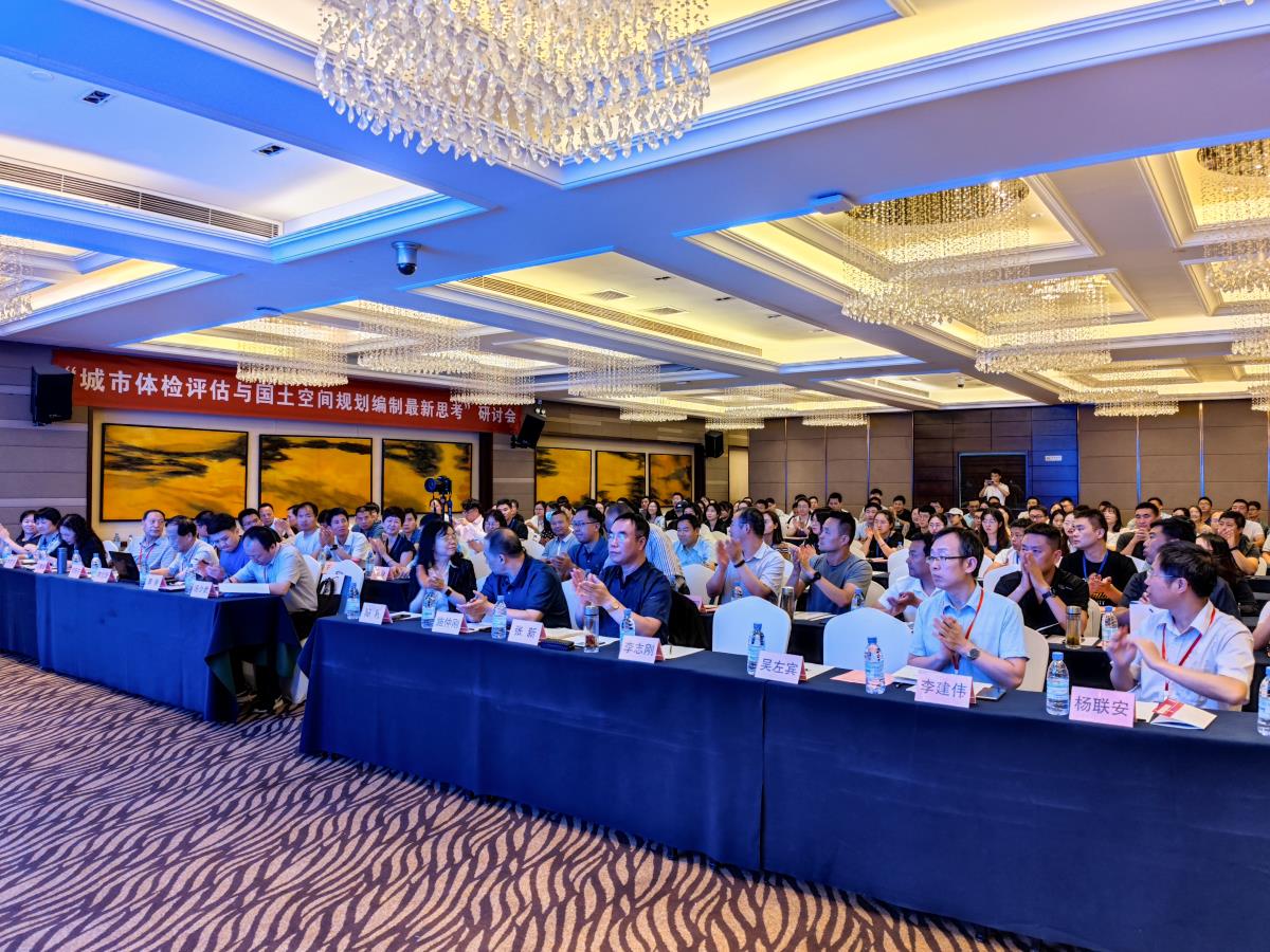 ����(�й���)����Ӯ��һ������