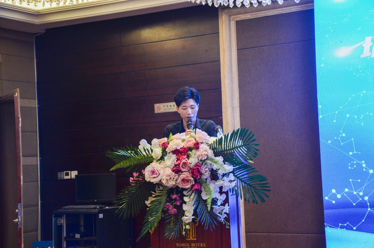 ����(�й���)����Ӯ��һ������